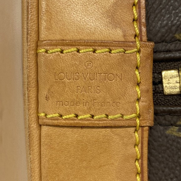 LOUIS VUITTON Brown Monogram Alma Bag - Picture 5 of 11